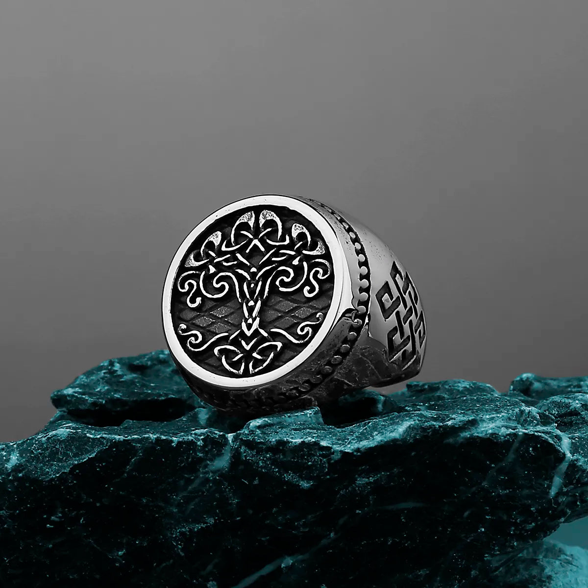 Bague Viking Yggdrasil