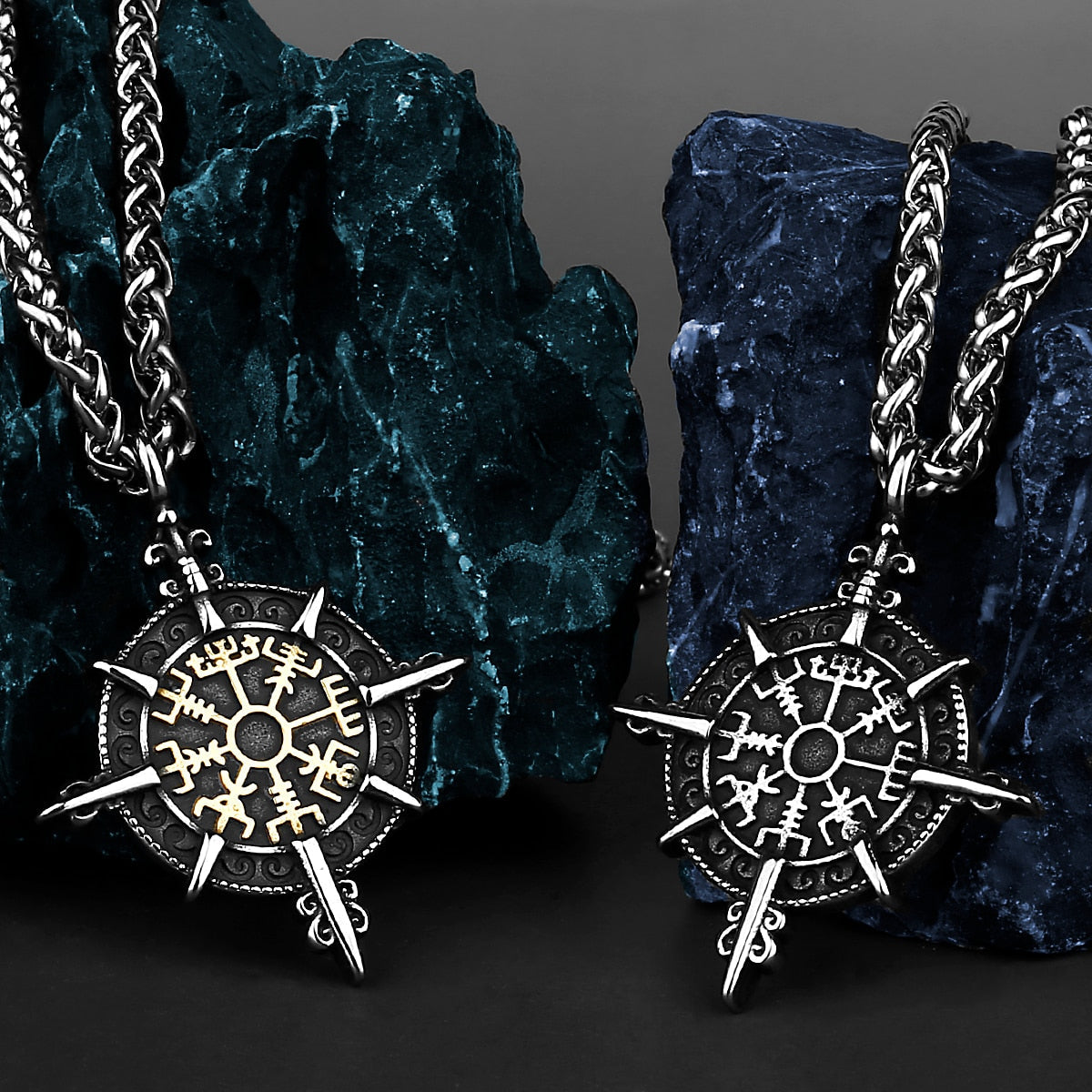 Collier Viking Boussole