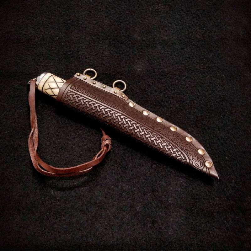 Couteau Viking "VALKYRIE"