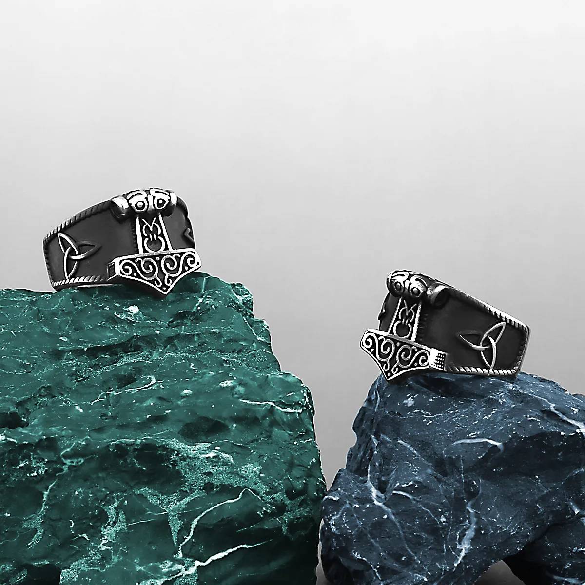 Bague Viking Mjolnir